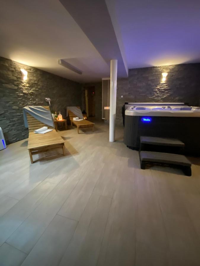 Slanicky Dvor Hotel Namestovo Ngoại thất bức ảnh